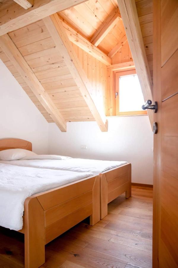 Apartma Mlekuz 보베츠 외부 사진
